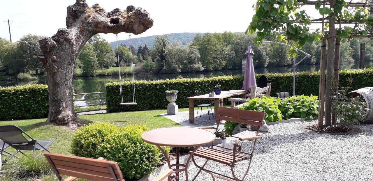 Orivage Bed & Breakfast Annevoie-Rouillon Екстериор снимка